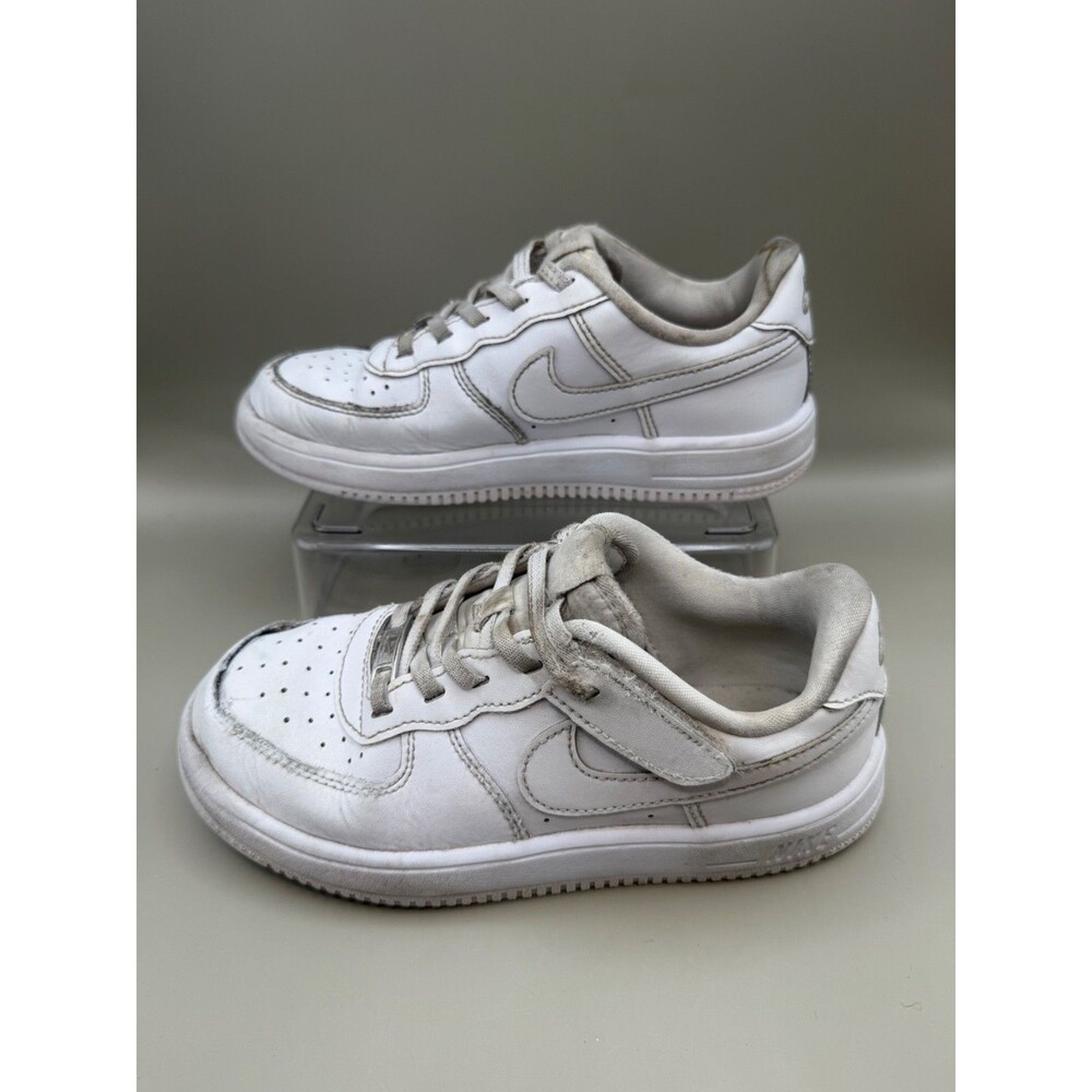 Nike Air Force One Kids Low EasyOn Triple White FN0237-111 Size 1.5Y